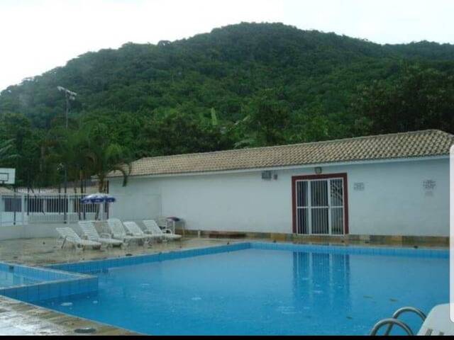 #16 - Apartamento para Venda em Ubatuba - SP